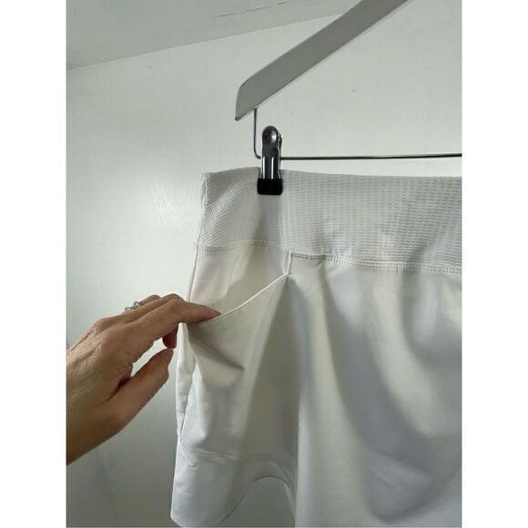Adidas NWT White Flare Skort Size L - Picture 2 of 10